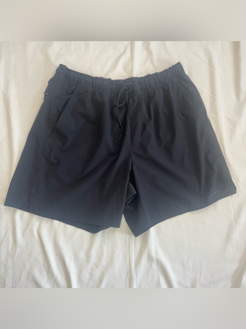 Men’s Black XXL Nike Athletic Shorts with Drawstring